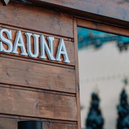 Apartamenty Grand Tatry - Sauna I Jacuzzi Wliczone W Cene Pobytu - 10 Minut Pieszo Od Term Bania Białka Esterno foto