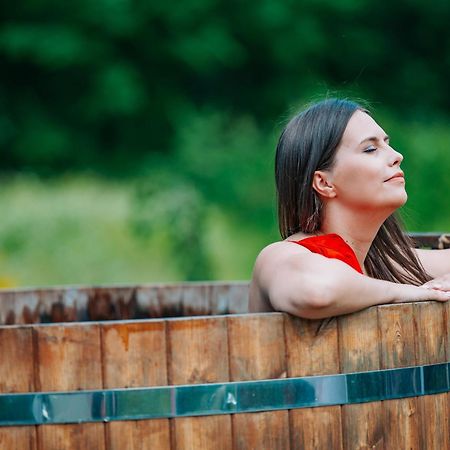 Apartamenty Grand Tatry - Sauna I Jacuzzi Wliczone W Cene Pobytu - 10 Minut Pieszo Od Term Bania Białka Esterno foto