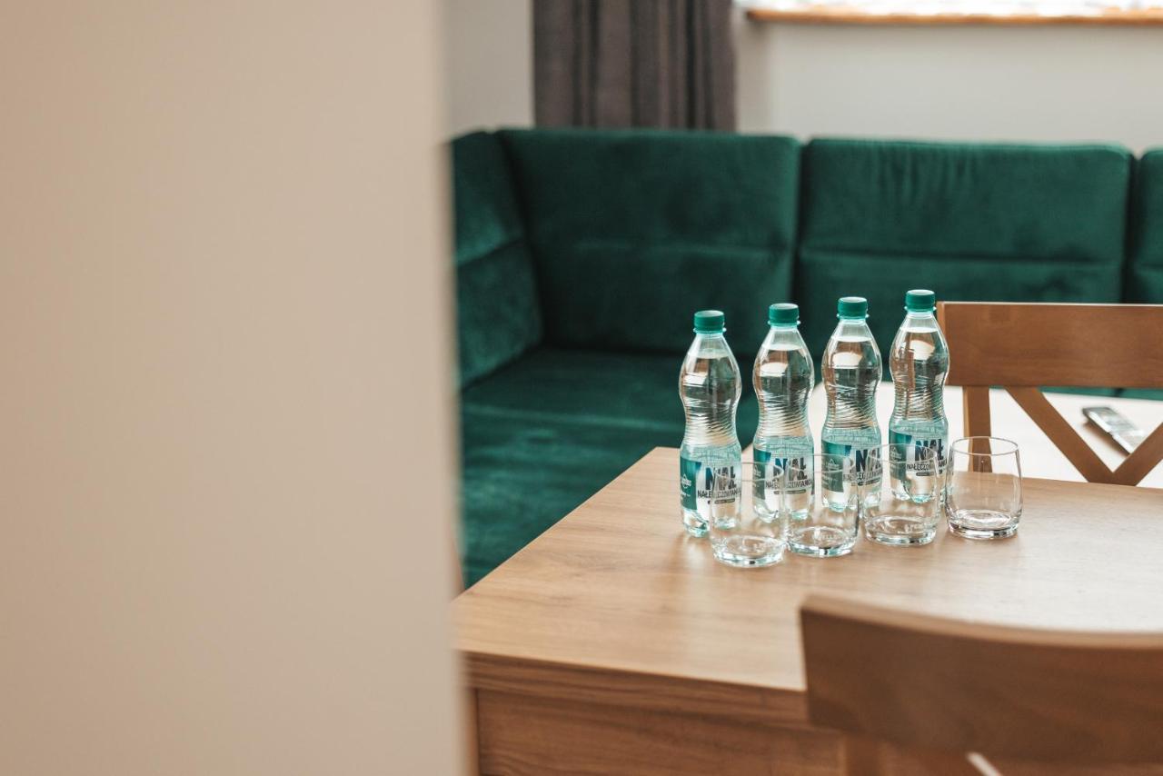 Apartamenty Grand Tatry - Sauna I Jacuzzi Wliczone W Cene Pobytu - 10 Minut Pieszo Od Term Bania Białka Esterno foto