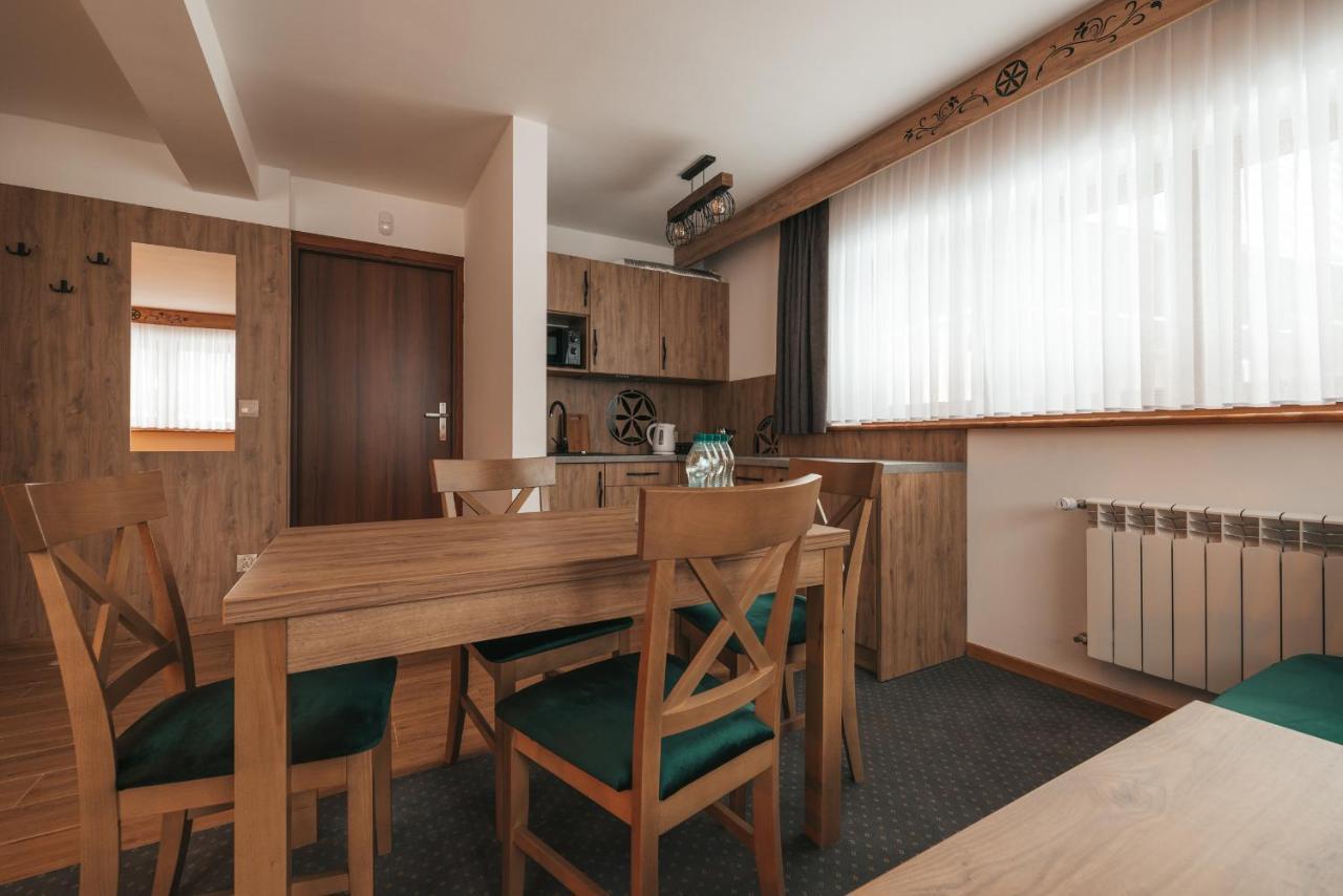 Apartamenty Grand Tatry - Sauna I Jacuzzi Wliczone W Cene Pobytu - 10 Minut Pieszo Od Term Bania Białka Esterno foto