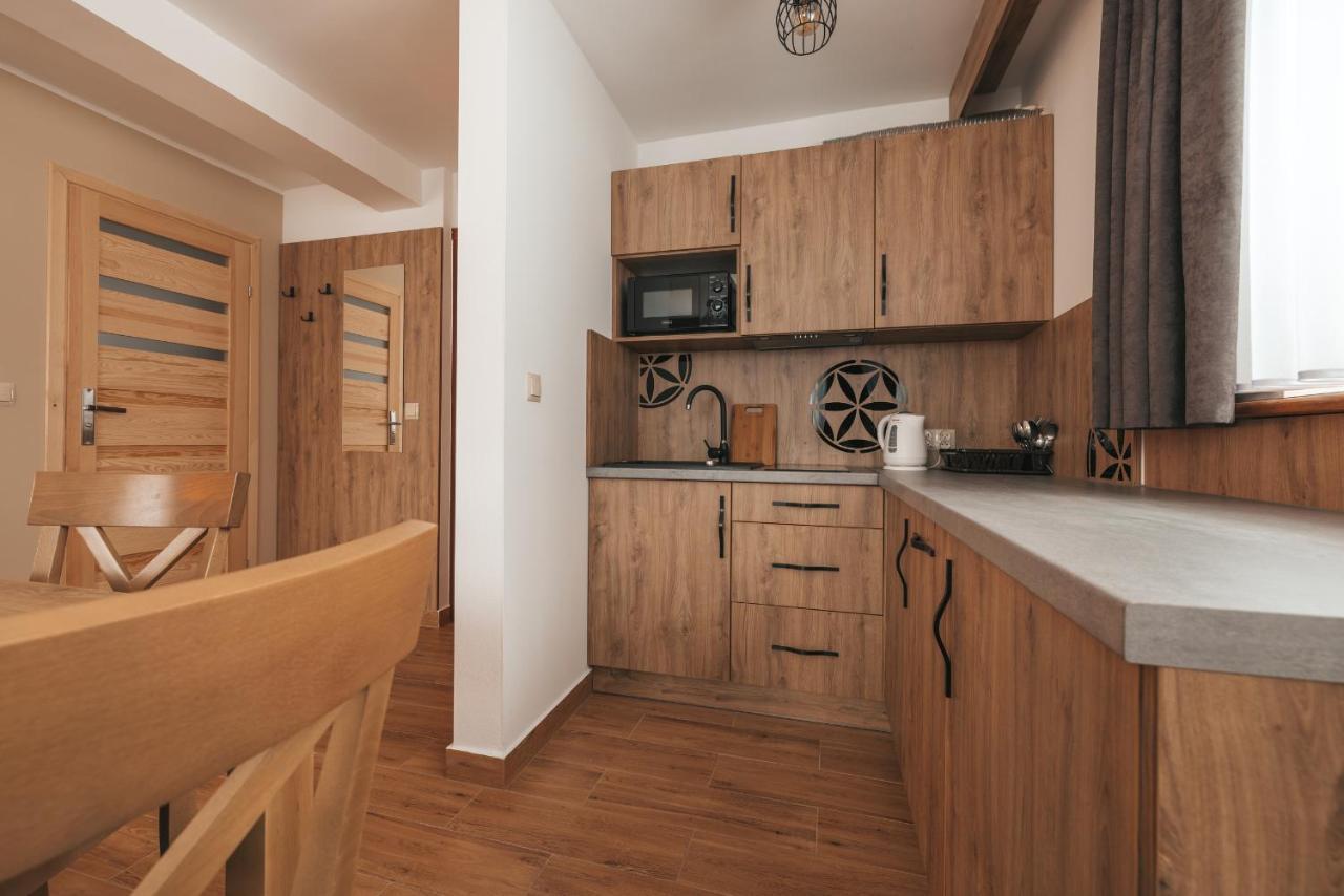 Apartamenty Grand Tatry - Sauna I Jacuzzi Wliczone W Cene Pobytu - 10 Minut Pieszo Od Term Bania Białka Esterno foto