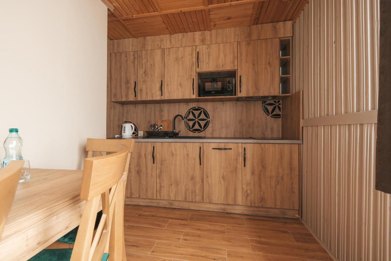 Apartamenty Grand Tatry - Sauna I Jacuzzi Wliczone W Cene Pobytu - 10 Minut Pieszo Od Term Bania Białka Esterno foto
