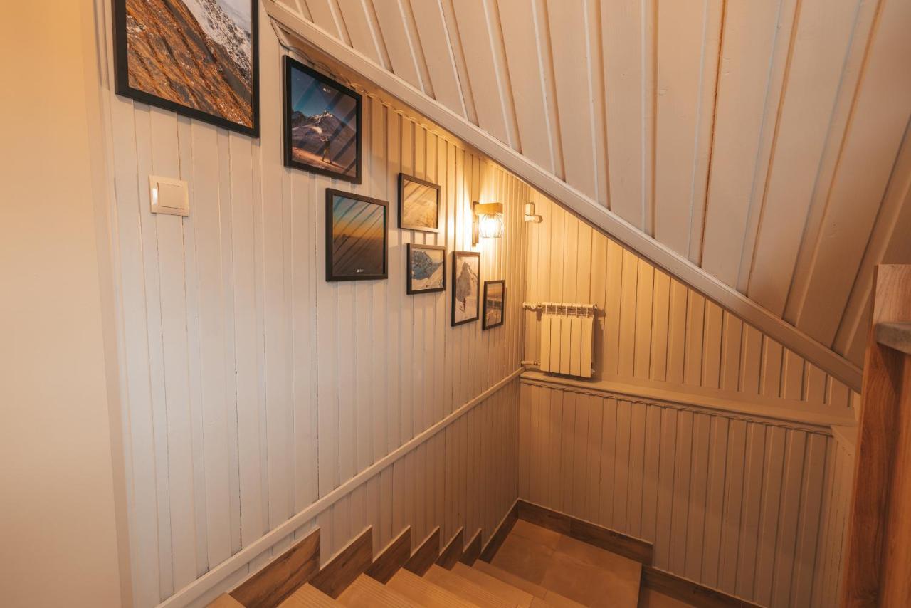 Apartamenty Grand Tatry - Sauna I Jacuzzi Wliczone W Cene Pobytu - 10 Minut Pieszo Od Term Bania Białka Esterno foto